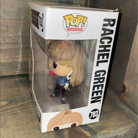 Funko pop rachel green #703 (80s) - Picture 2 of 9